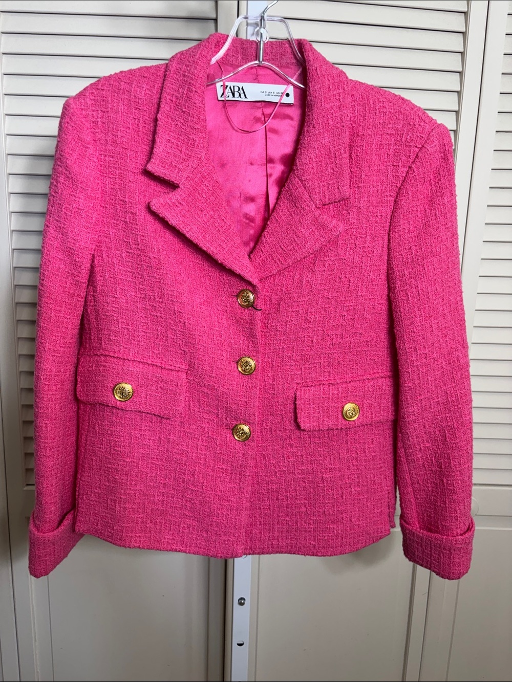 NWT Zara Bright Pink Tweed Blazer with Gold Buttons Small - Picture 4 of 12